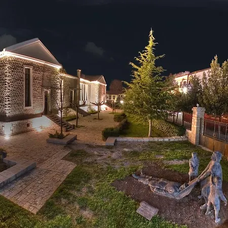 Chrysa Guest house *