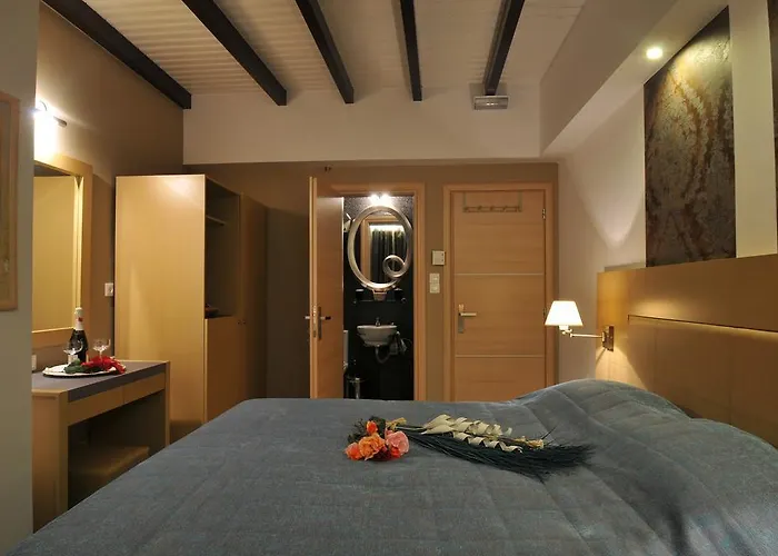 Chrysa 칼라브리타